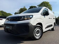 White New 2024 Vauxhall Combo S MPV | £16,999 (Good price)
