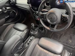 Black Used 2022 Mini Cooper S Exclusive Hatchback | £21,399 (Fair price)