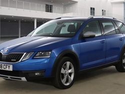 Blue Used 2018 Skoda Octavia Estate | £12,450 (Good price)