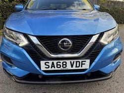 Blue Used 2018 Nissan Qashqai Acenta Premium SUV | £7,999 (Super price)