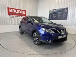 Blue Used 2015 Nissan Qashqai Tekna SUV | £9,850 (Fair price)