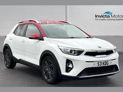 White Used 2020 Kia Stonic SUV | £10,750 (Good price)