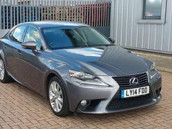 Used 2016 Lexus IS300h Executive Line Sedan | £7,500 (Fair price)