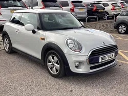 Silver Used 2017 Mini Cooper Hatch Hatchback | £7,495 (Good price)