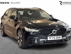 Vapour grey New 2025 Volvo V90 Plus Estate | £44,995