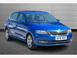 Blue Used 2015 Skoda Rapid SE Estate | £6,790