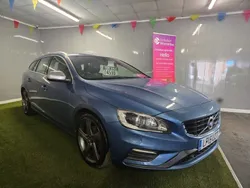 Blue Used 2015 Volvo V60 R-Design Estate | £4,595 (Fair price)