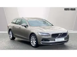 Grey Used 2021 Volvo V90 Momentum Estate | £24,336 (Good price)