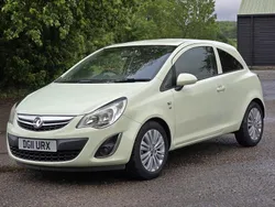 Green Used 2011 Vauxhall Corsa Excite Hatchback | £2,199 (Good price)