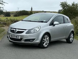Silver Used 2009 Vauxhall Corsa Hatchback | £1,290 (Fair price)