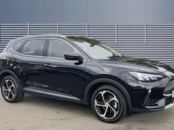 Black Used 2024 MG HS SE SUV | £17,585 (Fair price)