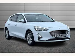 Frozen white Used 2022 Ford Focus Titanium Hatchback | £12,563 (Super price)