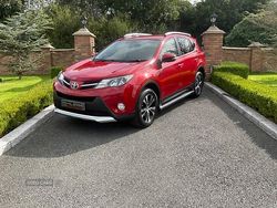 Red Used 2015 Toyota RAV4 Estate | £10,995 (A bit pricey)