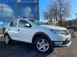 White Used 2014 Dacia Sandero Stepway Ambiance Hatchback | £3,299 (Fair price)