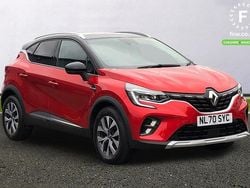 Red/black Used 2020 Renault Captur Version S SUV | £13,299 (Fair price)