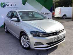 Reflex silver Used 2019 VW Polo SE Hatchback | £8,665 (Fair price)