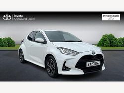 White Used 2023 Toyota Yaris Hybrid Design Hatchback | £18,640 (Fair price)