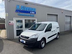 White Used 2018 Peugeot Partner MPV | £5,295 (Fair price)