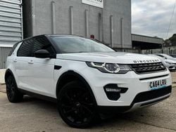 White Used 2015 Land Rover Discovery Sport HSE Luxury SUV | £9,900 (Fair price)