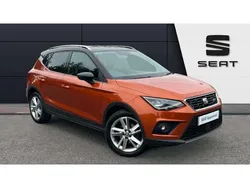 Orange Used 2018 Seat Arona FR SUV | £9,887 (Fair price)