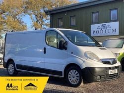 White Used 2013 Vauxhall Vivaro Van | £4,990 (Fair price)