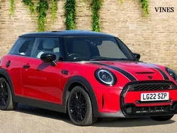 Red Used 2022 Mini Cooper S Exclusive Hatchback | £22,800 (Fair price)
