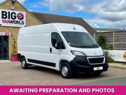 White Used 2019 Peugeot Boxer Van | £10,494 (Super price)