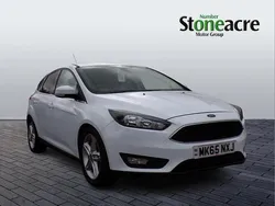 White Used 2015 Ford Focus Zetec Hatchback | £6,995 (Fair price)