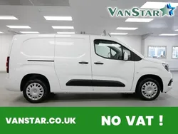 White Used 2021 Vauxhall Combo Sportive MPV | £11,989