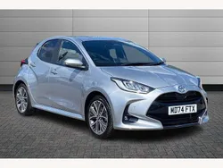 Silver Used 2025 Toyota Yaris Hybrid Hatchback | £23,395 (Expensive)