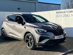 Metallic oyster grey Used 2023 Renault Captur Bose Edition SUV | £19,036 (Fair price)