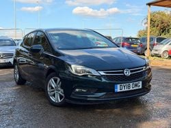 Green Used 2018 Vauxhall Astra Hatchback | £4,395 (Good price)