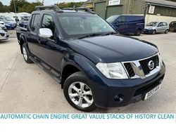 Blue Used 2013 Nissan Navara Tekna Pickup | £6,945 (Fair price)