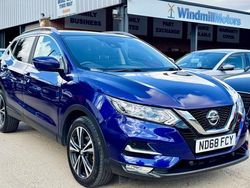 Blue Used 2019 Nissan Qashqai N-Connecta SUV | £10,950 (Super price)