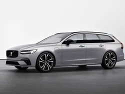 Silver dawn New 2025 Volvo V90 Ultra Estate | £69,675 (Fair price)
