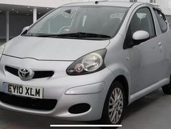 Silver Used 2010 Toyota Aygo Platinum Hatchback | £2,995 (Fair price)