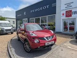 Red Used 2017 Nissan Juke N-Connecta SUV | £10,495 (Fair price)