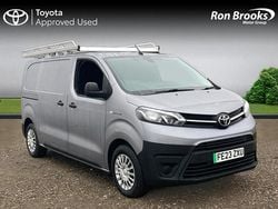 Grey Used 2023 Toyota Proace Van | £16,000 (Fair price)