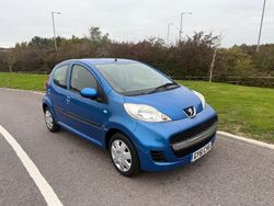 Black Used 2011 Peugeot 107 Hatchback | £999 (Good price)