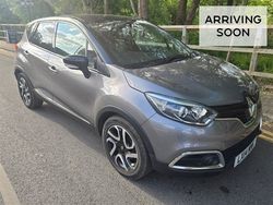 Grey Used 2014 Renault Captur Dynamique SUV | £7,990 (Fair price)