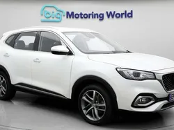 White Used 2022 MG HS Excite SUV | £15,300 (Fair price)