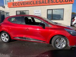 Red Used 2014 Renault Clio IV Dynamique Hatchback | £2,995 (Fair price)