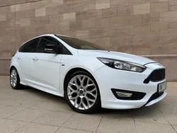White Used 2017 Ford Focus ST-Line Hatchback | £4,445 (Fair price)