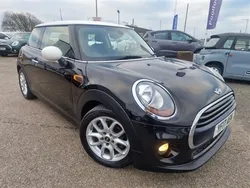 Black Used 2017 Mini Cooper Hatch Hatchback | £5,995 (Super price)