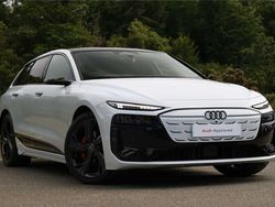 White Used 2025 Audi e-tron Performance SUV | £57,995