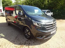Grey Used 2022 Renault Trafic Van | £19,495 (Good price)