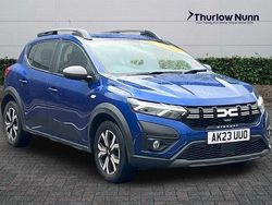 Blue Used 2023 Dacia Sandero Journey Hatchback | £12,300 (Good price)
