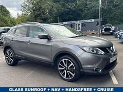 Grey Used 2017 Nissan Qashqai S SUV | £9,695 (Good price)