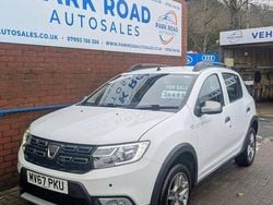 White Used 2017 Dacia Sandero Lauréate Hatchback | £6,495 (Fair price)