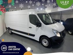 White Used 2021 Nissan NV400 Tekna Van | £11,140 (Good price)